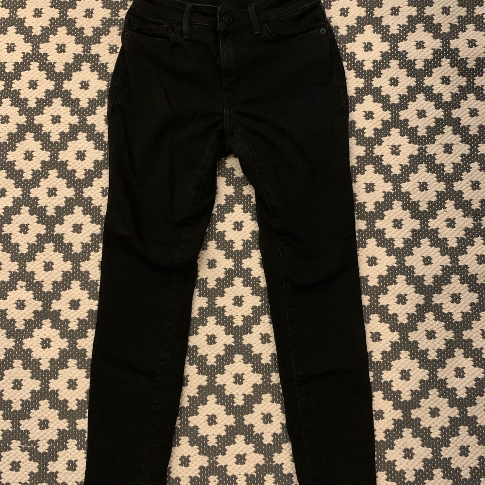 Black Skinny Ankle Jeans